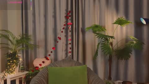 jennyfer_me online show from 02/20/26, 12:27