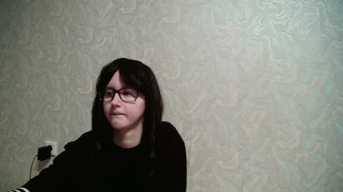 Snapshot of jennyolset chatting on 12/17/24, 10:44 JennyOlset online show from 12/17/24, 10:44