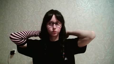 Snapshot of jennyolset chatting on 02/21/25, 01:44 JennyOlset online show from 02/21/25, 01:44