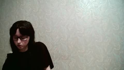 Snapshot of jennyolset chatting on 12/16/25, 07:13 JennyOlset online show from 12/16/25, 07:13