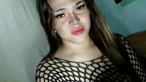 Snapshot of jennysweetfuckerxxx chatting on 06/25/26, 12:32 jenny69 online show from 06/25/26, 12:32
