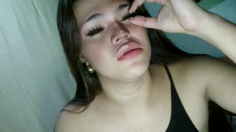 Snapshot of jennysweetfuckerxxx chatting on 06/25/26, 05:34 jenny69 online show from 06/25/26, 05:34