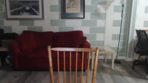 Snapshot of jenrox222 chatting on 10/11/25, 11:36 jenrox222 online show from 10/11/25, 11:36