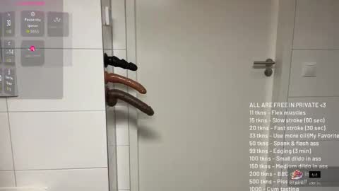 Snapshot of jensjiz chatting on 10/25/25, 07:41 jensjiz online show from 10/25/25, 07:41