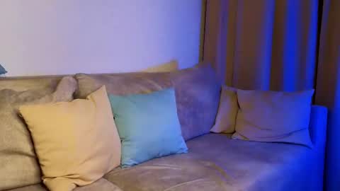 Kate online show from 10/06/25, 02:58