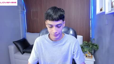  JEREMIAS  online show from 04/25/26, 01:03