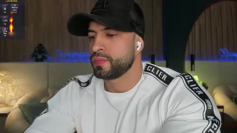 Jeremy online show from 02/03/26, 09:42