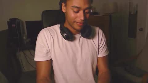 Snapshot of jerimiahjay chatting on 11/27/25, 10:56 Jerimiah online show from 11/27/25, 10:56