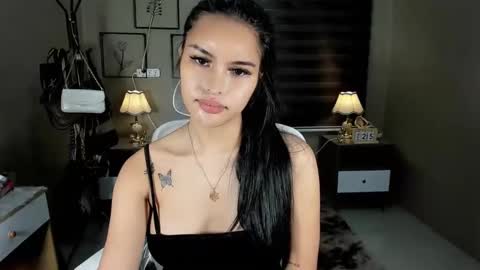 Snapshot of jerkingjenaxxx chatting on 02/25/25, 02:47 JENA online show from 02/25/25, 02:47