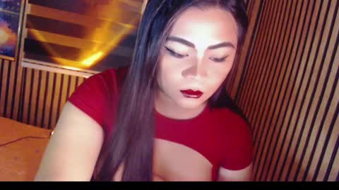 Snapshot of jerkinglexie chatting on 02/12/25, 01:19 LEXIE online show from 02/12/25, 01:19