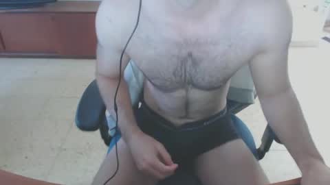 Snapshot of jermyon chatting on 12/25/24, 12:47 jermyon online show from 12/25/24, 12:47