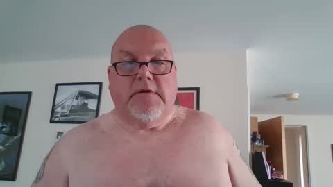 Harry online show from 09/28/25, 07:47