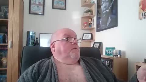 Harry online show from 11/19/25, 10:26