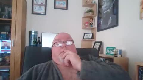 Harry online show from 12/15/25, 10:19