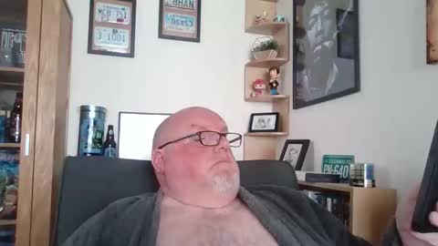 Snapshot of jerseyhammer01 chatting on 05/02/26, 08:19 Harry online show from 05/02/26, 08:19