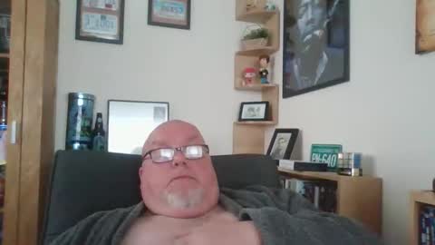 Snapshot of jerseyhammer01 chatting on 05/07/26, 07:36 Harry online show from 05/07/26, 07:36