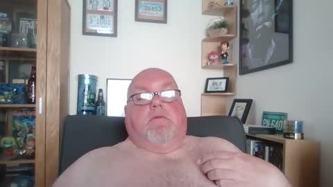 Snapshot of jerseyhammer01 chatting on 05/26/26, 07:48 Harry online show from 05/26/26, 07:48