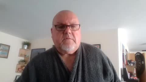 Snapshot of jerseyhammer01 chatting on 06/09/26, 08:15 Harry online show from 06/09/26, 08:15