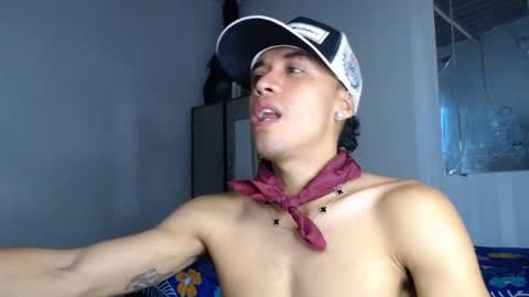 Snapshot of jersiherberth chatting on 06/19/26, 02:21 jersiherberth online show from 06/19/26, 02:21