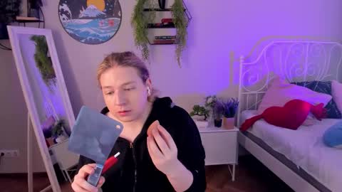 jes_solar online show from 10/07/25, 12:02