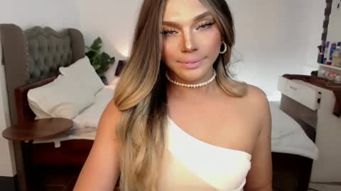 jesie_hot69 online show from 01/03/25, 12:19