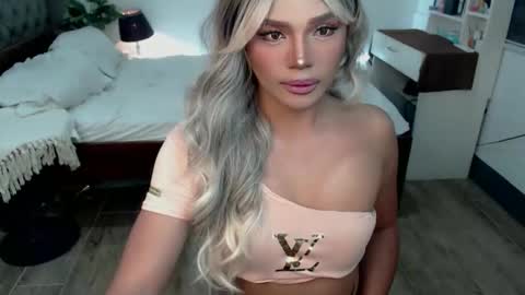 jesie_hot69 online show from 11/23/25, 12:27