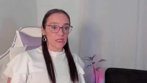 jessica herreraToday I will be your devil and you my victim online show from 01/15/26, 10:35