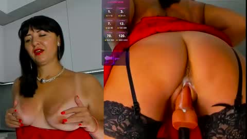 Snapshot of jess_benz chatting on 03/07/25, 02:57  Jessica  online show from 03/07/25, 02:57