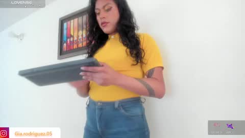 jess_hoffman online show from 04/20/26, 05:48