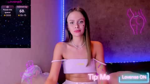 Jess online show from 09/14/25, 09:03