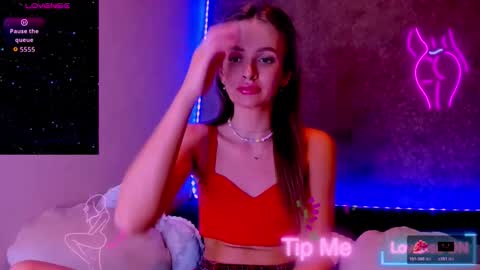 Jess online show from 12/21/25, 10:50