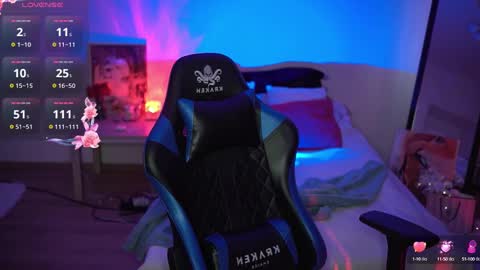  hello my name is Hanna  online show from 02/12/25, 01:48