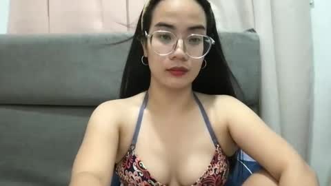 Snapshot of jessalicious_143 chatting on 02/27/25, 01:38 Jessa online show from 02/27/25, 01:38