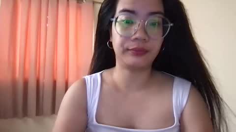 Snapshot of jessalicious_143 chatting on 10/13/25, 02:11 Jessa online show from 10/13/25, 02:11