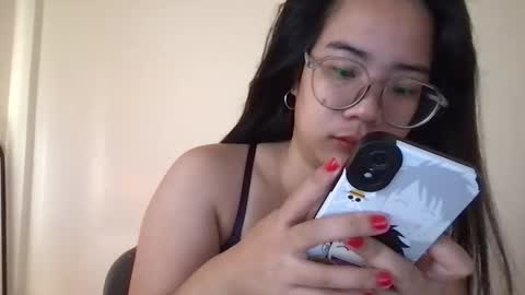 Snapshot of jessalicious_143 chatting on 10/16/25, 12:44 Jessa online show from 10/16/25, 12:44
