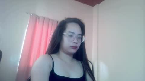 Snapshot of jessalicious_143 chatting on 10/20/25, 12:55 Jessa online show from 10/20/25, 12:55