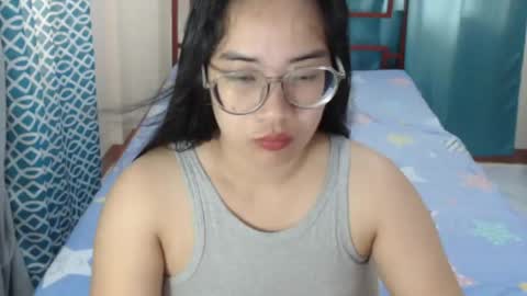 Snapshot of jessalicious_143 chatting on 05/09/26, 04:06 Jessa online show from 05/09/26, 04:06