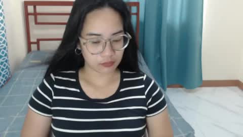 Snapshot of jessalicious_143 chatting on 05/18/26, 03:57 Jessa online show from 05/18/26, 03:57