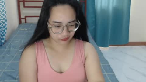 Snapshot of jessalicious_143 chatting on 05/26/26, 03:57 Jessa online show from 05/26/26, 03:57