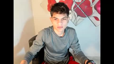 jesshot_bigcock online show from 06/03/26, 04:37