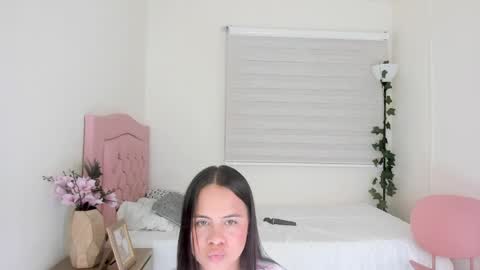 Jess online show from 04/04/26, 01:08