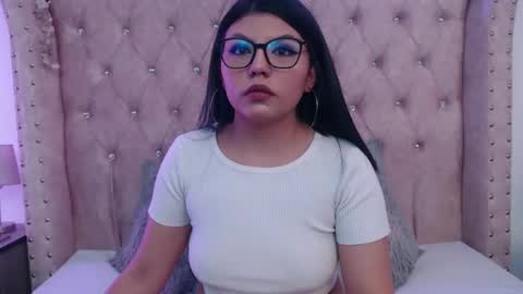 Jessica  online show from 10/22/25, 07:46