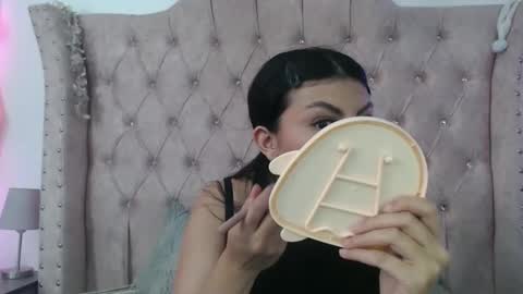 Jessica  online show from 11/21/25, 04:38