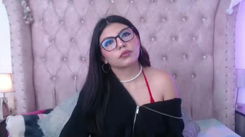 Jessica  online show from 03/11/26, 04:24