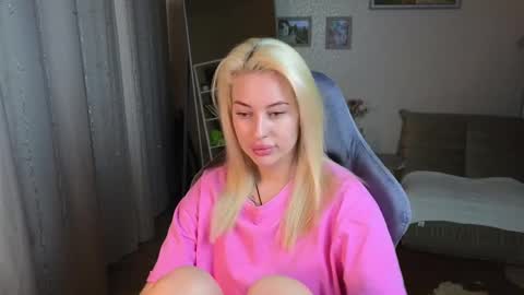 Snapshot of jessica_hanson chatting on 02/05/25, 07:39 Jessy online show from 02/05/25, 07:39