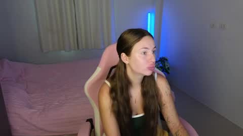 Snapshot of jessica_hanson chatting on 05/19/26, 03:24 Jessy online show from 05/19/26, 03:24