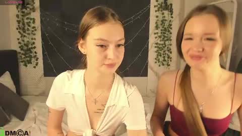 Snapshot of jessica_jensen chatting on 06/10/26, 10:25 Jessica Jensen online show from 06/10/26, 10:25