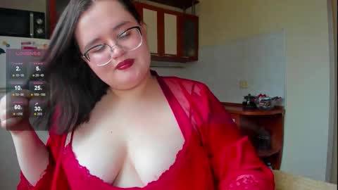 Natalia online show from 10/17/25, 07:44