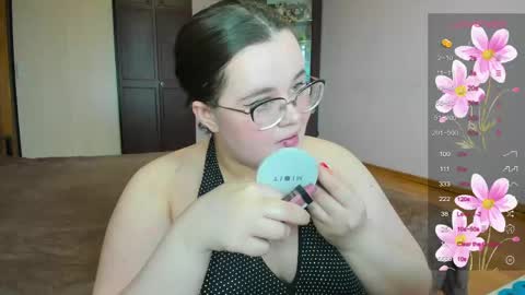 Snapshot of jessica_joy_ chatting on 04/22/26, 07:11 Natalia online show from 04/22/26, 07:11