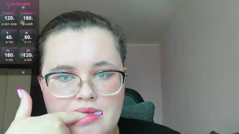 Snapshot of jessica_joy_ chatting on 05/02/26, 06:29 Natalia online show from 05/02/26, 06:29